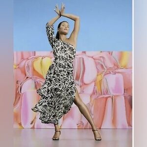 NWT Alexis x Target Black Botanical One Shoulder Ruffle Dress XXS